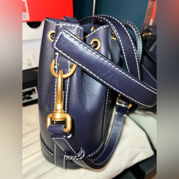 Tory Burch Bucket Bag - Picture 7 of 8